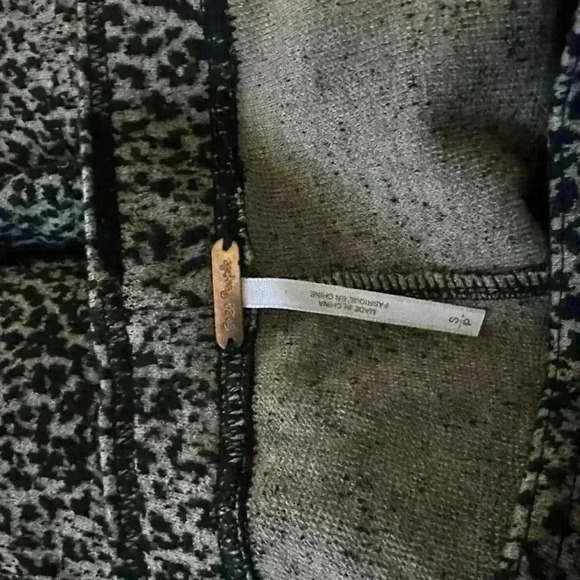 Free People Knit Leggings in Leopard Print Combo / Tan, Beige, Black / Size S - Picture 10 of 14